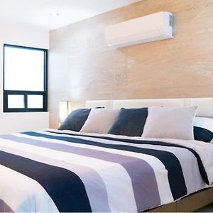 Econosuites Fundidora